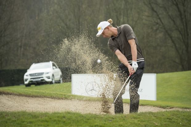 Prominenter Gast im GC am Lüderich: Marcel Siem, der dort im letzten Jahr zur Kick-Off-Veranstaltung weilte. Er ist Botschafter und sprach sich damals für die 9-Loch-Serie aus (Foto: Mercedes Benz AWGC)