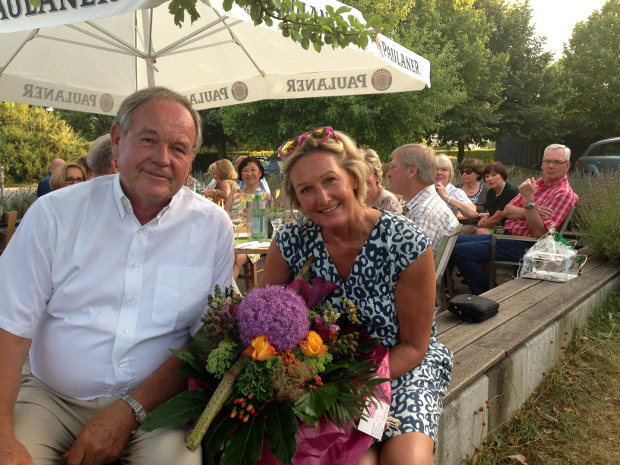 Sie schickten alle Teilnehmer auf die Runde: Birgit und Klauspeter Wannhoff
