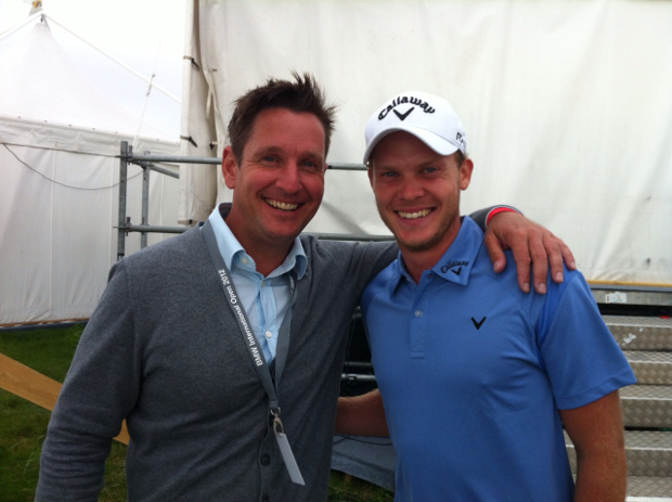 Pflegt auch besten Kontakt mit der Weltklasse – hier mit Danny Willett, dem Sieger  der BMW International Open 2012 in Köln