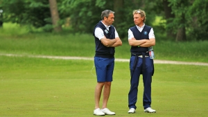 Nicht unzufrieden mit Platz 4 für den GC Hössel: Captain Markus Eirund (l) und Trainer Christian Niesing