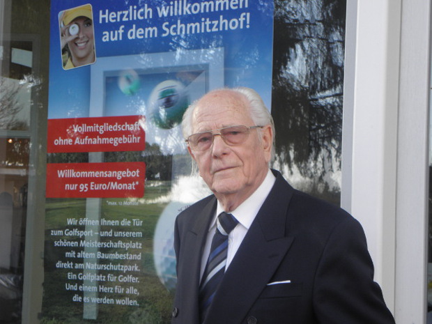 Ältestes Mitglied im G&LC Schmitzhof und feierte soeben seinen 90. Geburtstag: Peter Wienen